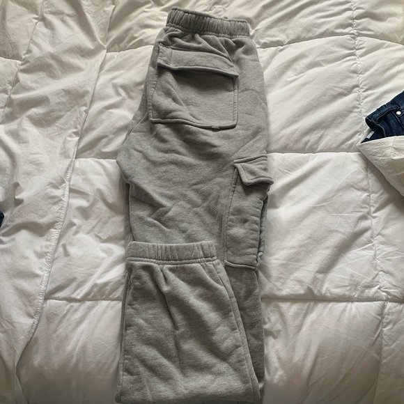 NIA gray sweatpants/joggers - Picture 2 of 5